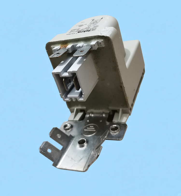 فیلتر نویزگیر لباسشویی ایسکرا مدل KNL3524